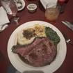 Una foto de 12 Prime Rib for 6-8 de un restaurante