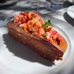 レストランのLobster Roll​の写真