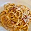 Una foto de Bucatini Carbonara de un restaurante