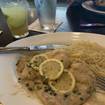 Una foto de Ellie's Chicken Piccata de un restaurante