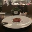 Una foto de Beefsteak Tomato Tartare de un restaurante