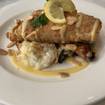 Una foto de Grouper Almandine de un restaurante