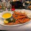 Una foto de Jumbo Snow Crab de un restaurante