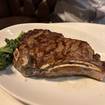 Une photo de New York Strip d'un restaurant