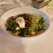 Una foto de Salad 'Lyonnaise' de un restaurante