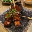 Una foto de Slow Cooked Pork Belly de un restaurante
