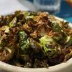 Una foto de Fried Brussel Sprouts de un restaurante