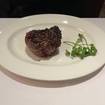 Una foto de Filet Mignon 10oz de un restaurante