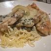 Una foto de Ellie's Chicken Piccata de un restaurante