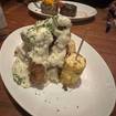 Una foto de BUTTERMILK FRIED CHICKEN de un restaurante