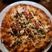 Een foto van 6 Pizza van een restaurant 