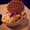 Una foto de Tiramisu Martini de un restaurante