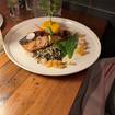 Una foto de Salmon Crudo de un restaurante