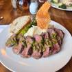 Una foto de Uptown Sirloin de un restaurante