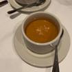 Una foto de Lobster Bisque de un restaurante