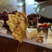 Una foto de Artisan Cheese Board de un restaurante