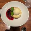 Una foto de Warm Butter Cake de un restaurante