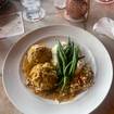 Una foto de Lump Crab Cakes de un restaurante