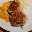 Una foto de Crab Cakes de un restaurante