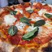 Una foto de Margherita de un restaurante