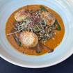Una foto de Pan Seared Scallops de un restaurante