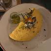 Una foto de King Crab Omelette de un restaurante