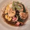 Una foto de Scallops over Grits de un restaurante