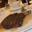 Una foto de Bone-In Ribeye de un restaurante