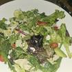 Una foto de Napa Chicken Salad de un restaurante