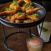 Una foto de Clucking Off! de un restaurante