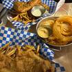 Una foto de Fish & Chips de un restaurante