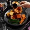 Una foto de Mother's Day Sunday Roast de un restaurante