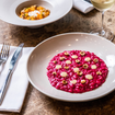 Una foto de Vivid Sydney Dreams 3-Course Set Menu de un restaurante