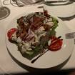Una foto di Wedge Salad di un ristorante