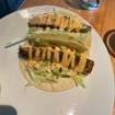 某餐廳的Mahi Tacos​照片