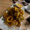 Una foto de Sweet Chili Calamari de un restaurante