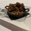 Una foto de Sticky Orange Beef Tips de un restaurante