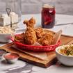 Una foto de Buttermilk Fried Chicken de un restaurante