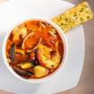 Una foto de Bouillabaisse de un restaurante