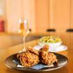 Une photo de Crispy Fried Chicken + Champagne! d'un restaurant