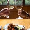 Une photo de Experience The Vine Wine Tasting d'un restaurant