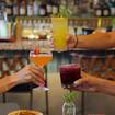 Una foto de Happy Hour de un restaurante