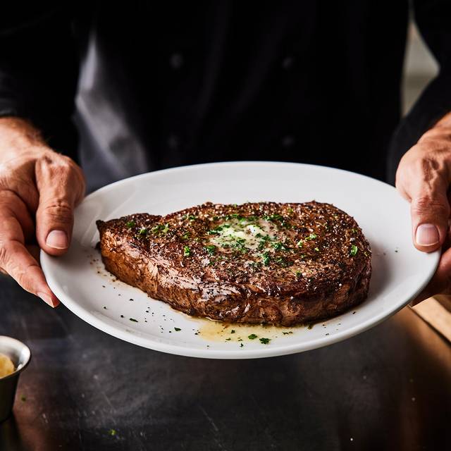 Fleming's Steakhouse - Sarasota