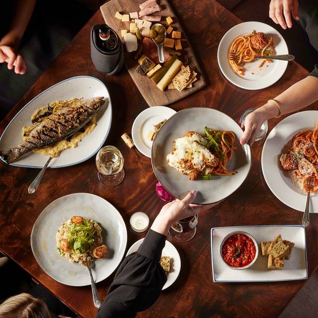 The Battle House Renaissance Mobile Hotel & Spa The Trellis Room, Mobile, Mobile, Dallas