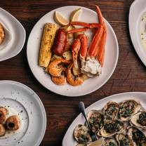 foto van goin' coastal - canton restaurant