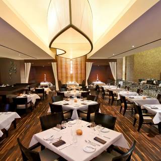 10 Restaurants Near Midflorida Credit Union Amphitheatre Opentable 104 Restaurants Available Nearby