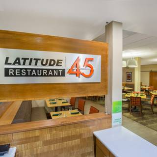 10 Restaurants Near Residence Inn By Marriott Portland Airport At Laude 45 Degrees