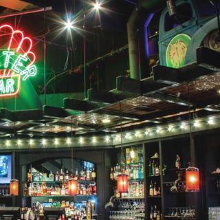 77 Restaurants Near 42nd Street Port Authority Bus Terminal Opentable Patrick S