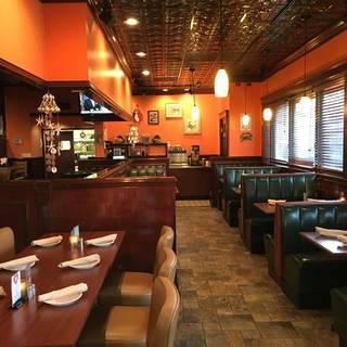 24 Restaurants Near Hyatt Place Sterling Dulles Airport North Captain Mas Seafood And Crab House