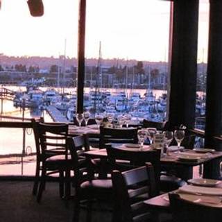 10 Restaurants Near Hilton San Go Airport Harbor Island Opentable